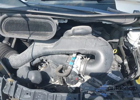 2019 Ford Transit-250 z USA, uszkodzony, nr VIN 1FTYR2ZM3KKB10610